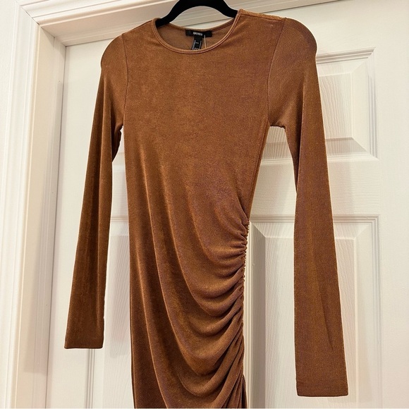 NWT Forever 21 Brown Long Sleeve Ruched Side Bodycon Dress sz Small - Picture 3 of 6